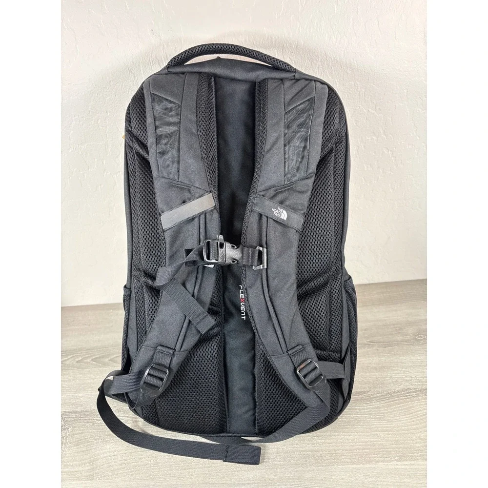 The North Face Discover Connector Backpack 28L Black Laptop Bag NEW